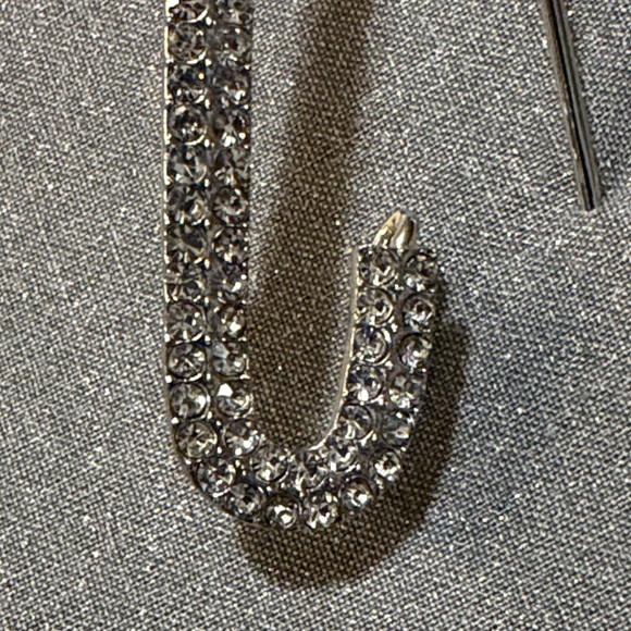 Silver Rhinestone Safety Pin Brooch - Picture 8 of 9